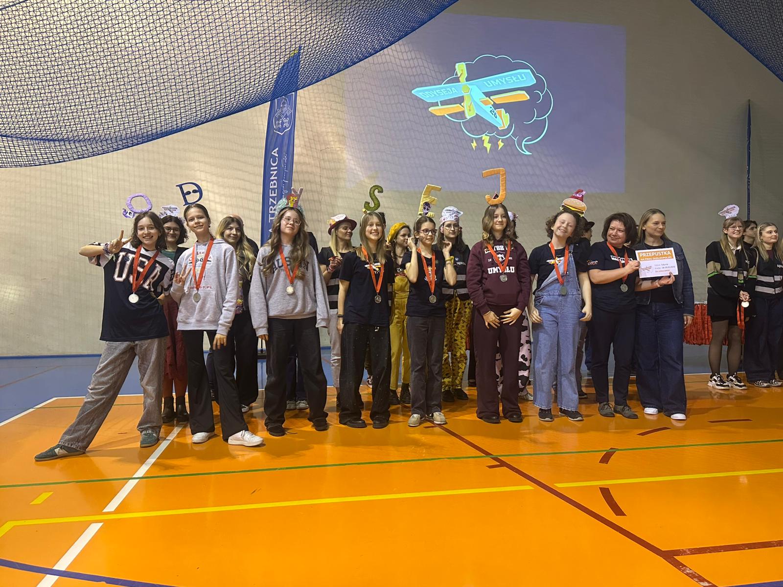 1 miejsce kat. wiek. 1 problem 1 w Finałach Regionalnych Odysei Umysłu